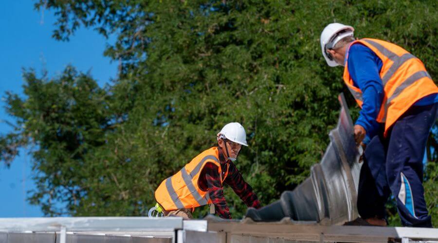Expert top industrial roofings services in Centerville, SD